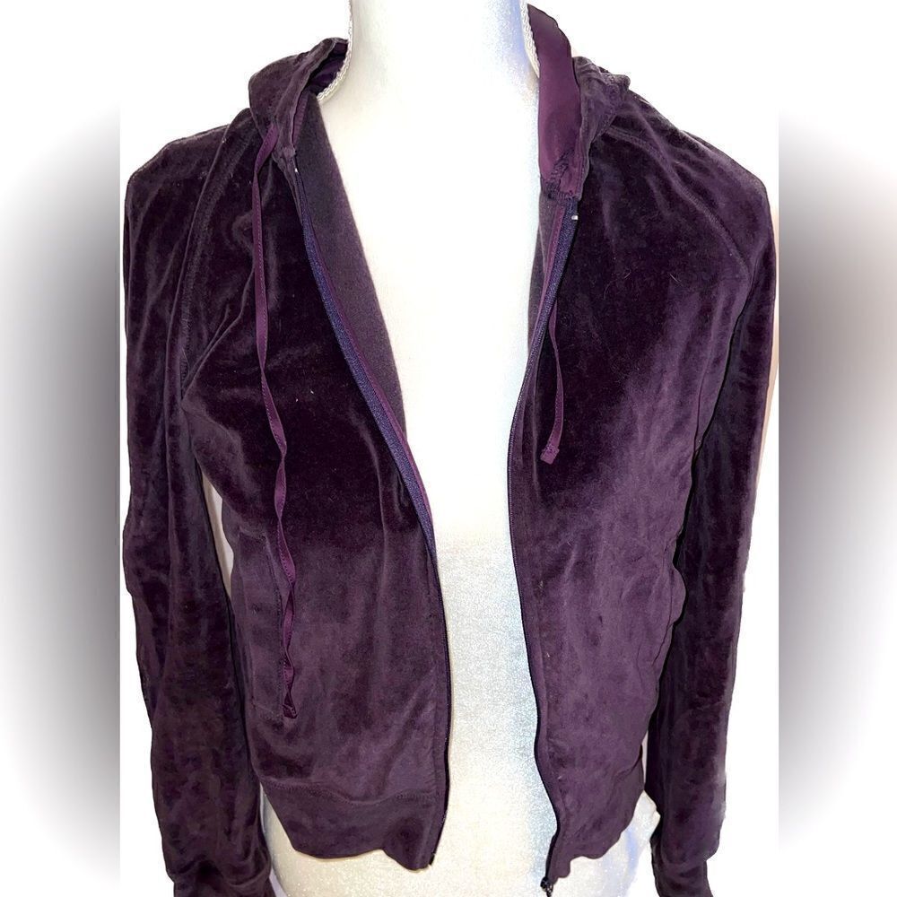Maxmara weekend purple velour track suit, elegant and unusual!